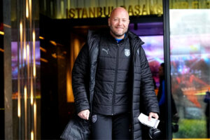 Tämä työ ei välttämättä sovi kaikille – futismaailman arkea ulkomailla