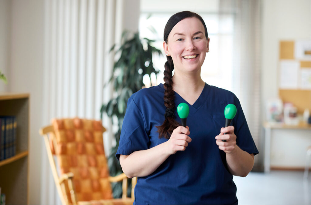 Lähihoitaja Emma Sandberg: "Musiikkimuistot katoavat viimeisinä"